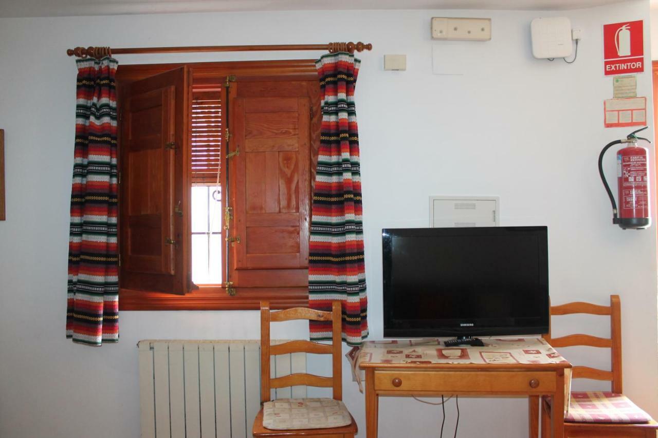 Apartamentos Rurales Rosendo: El Laurel Capileira Exterior foto